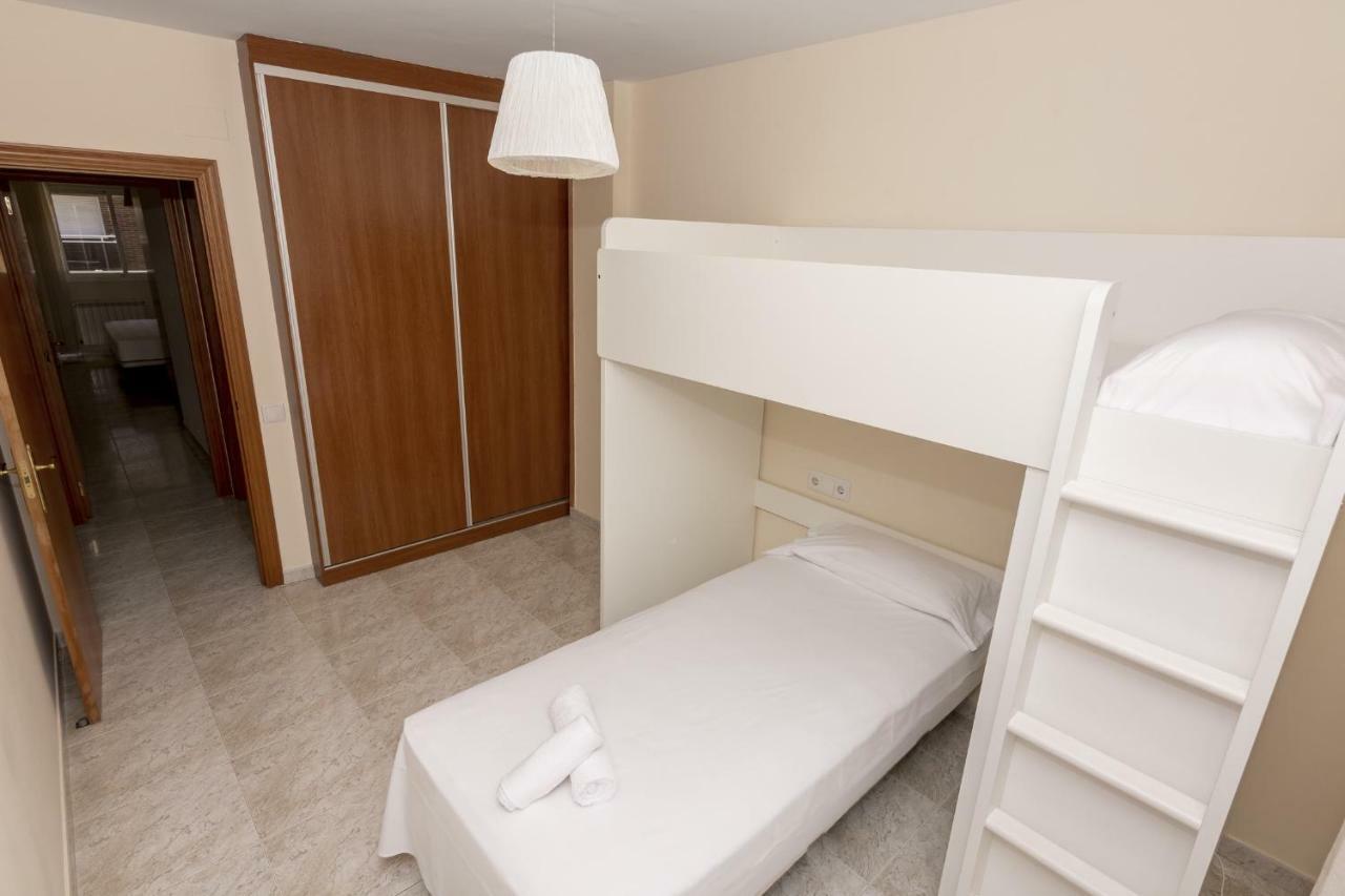 Homeholidaysrentals Salvador Pineda de Mar Buitenkant foto